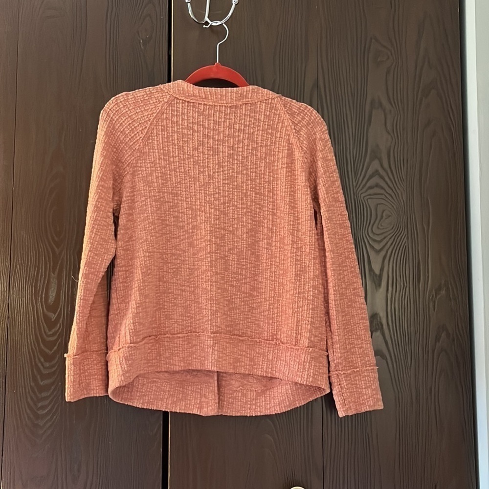Two by Vince Camuto melon colored cotton polyester cardigan sweater. Size M. - Picture 6 of 7